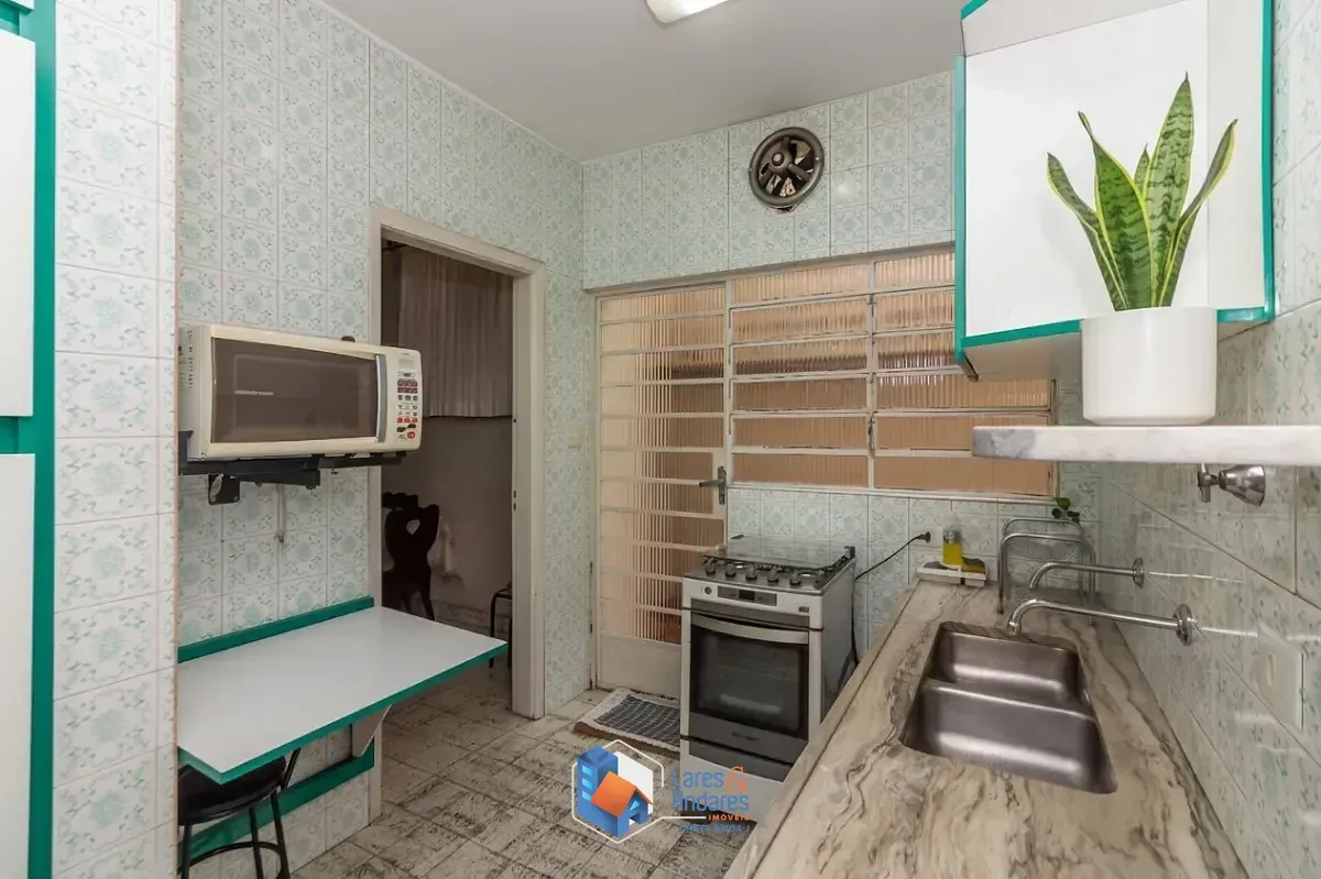 Imagem Sobrado para venda em Vila Cordeiro com 4 quartos, sendo 1 suíte, 160m²