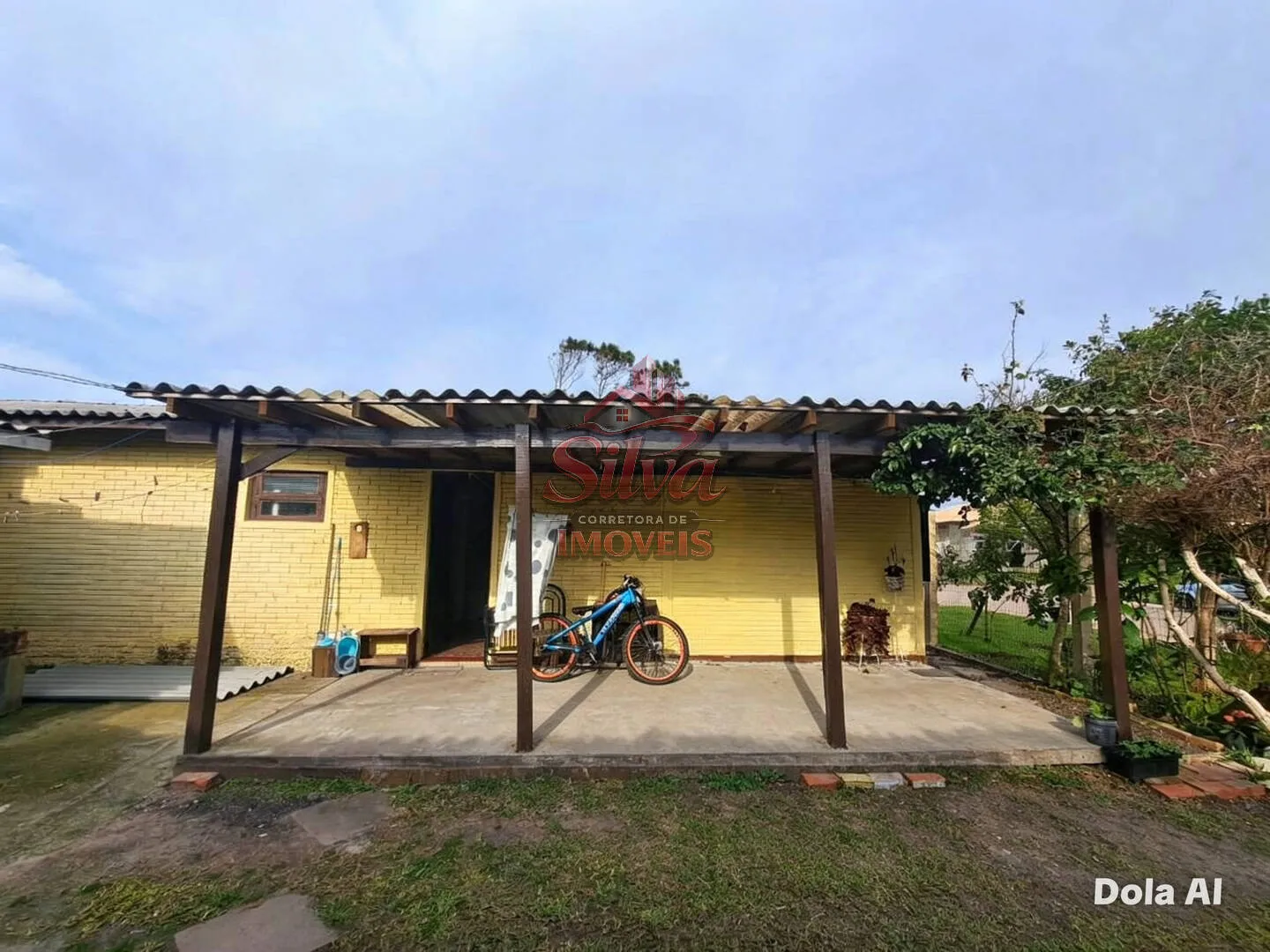 Imagem Casa de esquina 3 dormitórios com anexo no Presidente