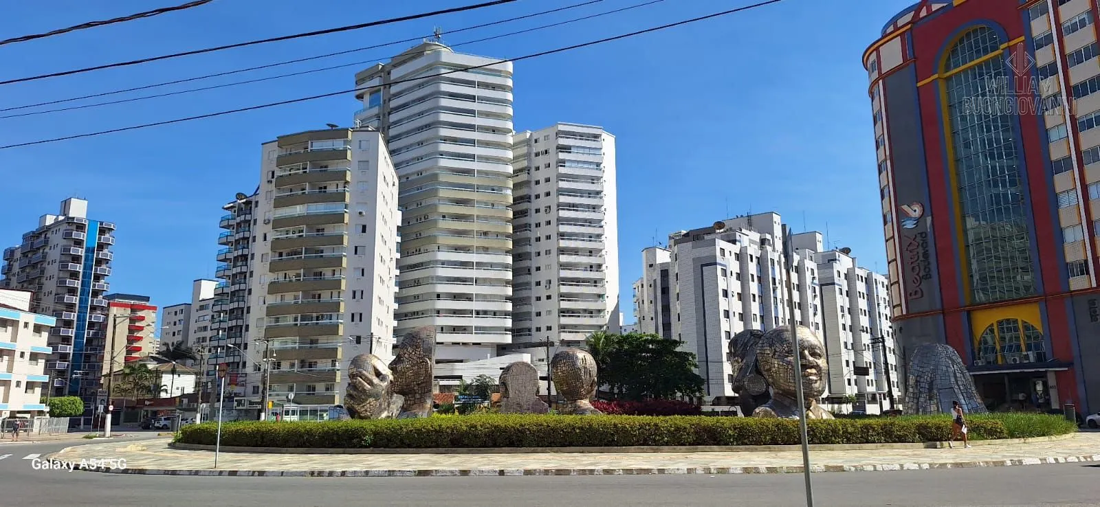 Imagem Apartamento 02 dormitórios sendo 1 suítes no coração da vila Guilhermina
