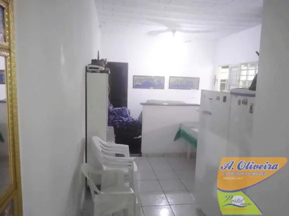 Imagem Ótima casa - 02 Dormitórios ( 01 Suíte ) com Piscina