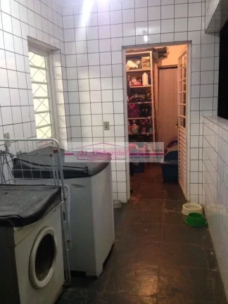 Imagem Chácara dentro de condomínio em Residencial Fechado