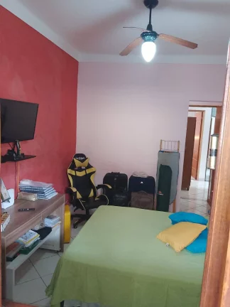 Imagem VENDO ÓTIMA CASA 115M² 2 QUARTOS RUA ANTONIO HOLANDA REALENGO - RJ