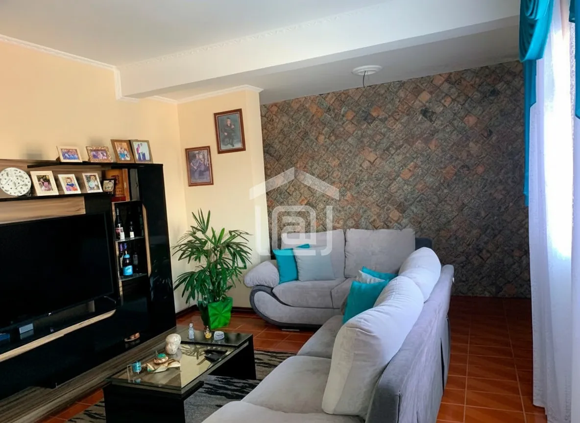 Imagem Casa 2 quartos à venda em Santana do Pedregal, Poços de Caldas