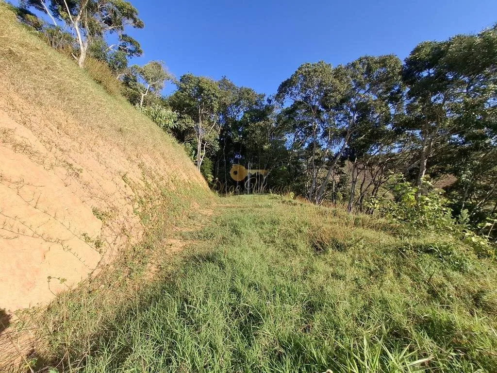 Imagem Terreno em Condomínio para Venda em Teresópolis / RJ no bairro Prata