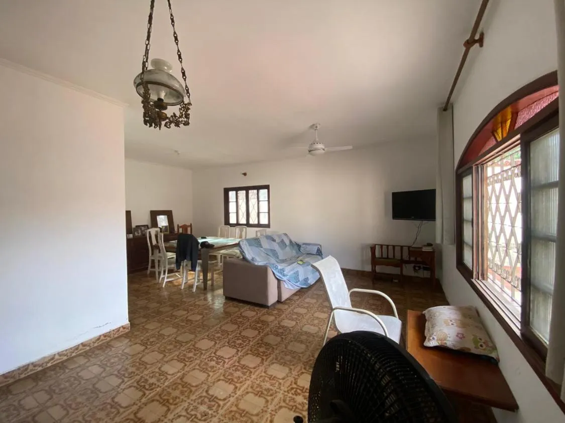 Imagem CASA ISOLADA 3 DORM E EDICULA LADO PRAIA FINANCIAMENTO BANCARIO ITANHAEM