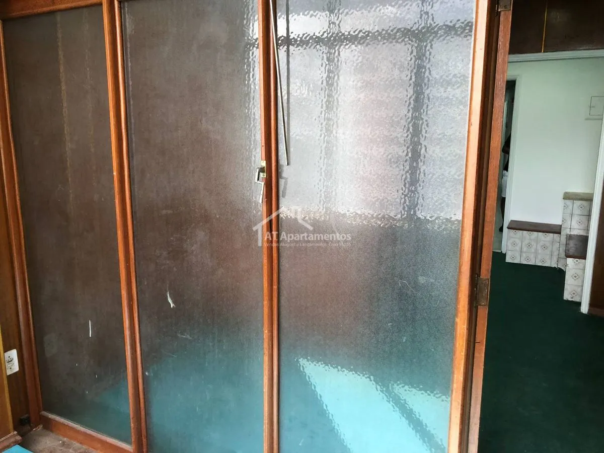 Imagem 2 Salas Comerciais 25m² Centro Rio de Janeiro - Piso Carpete Verde