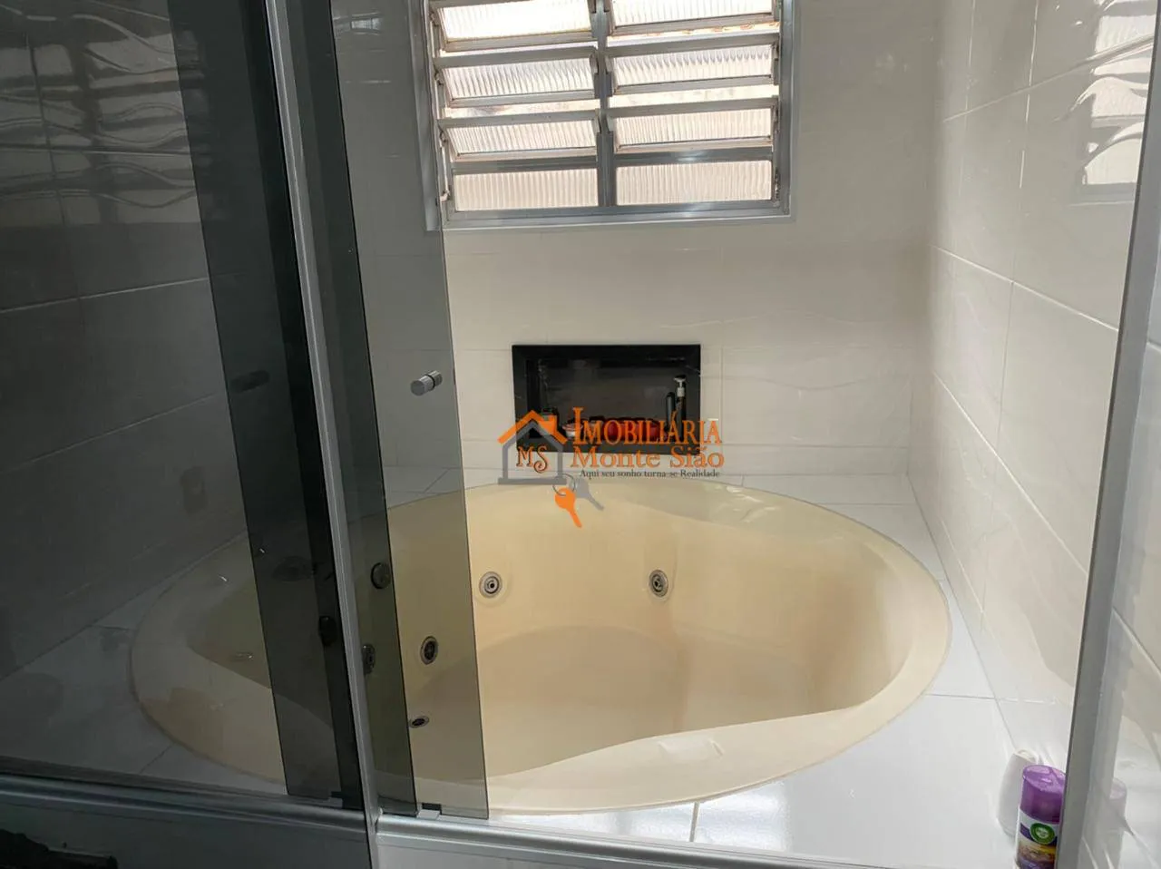 Imagem Sobrado com 3 dormitórios à venda, 180 m² por R$ 848.000,00 - Vila Silveira - Guarulhos/SP