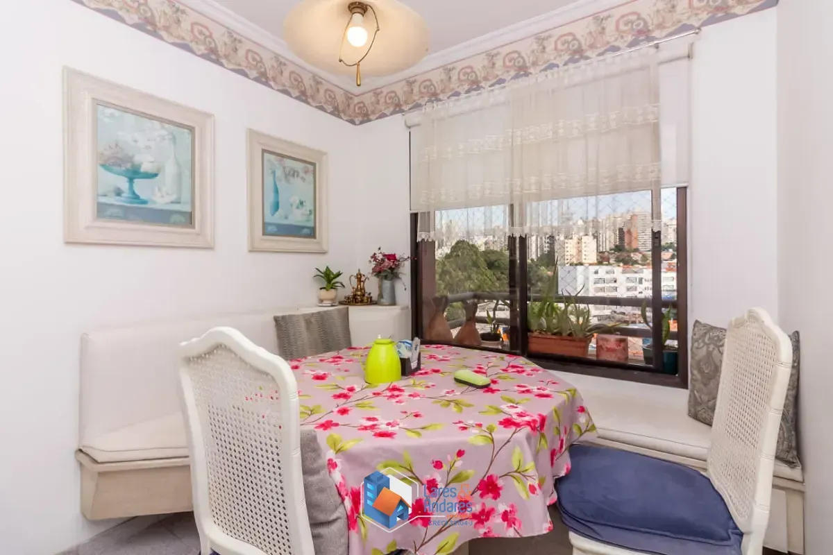 Imagem Apartamento para venda em Aclimação com 4 quartos, sendo 2 suítes, 194m²