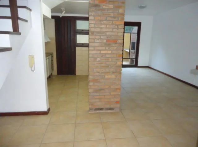 Imagem Casa condomínio, 3 dormitórios, 1 suíte, 2 vagas