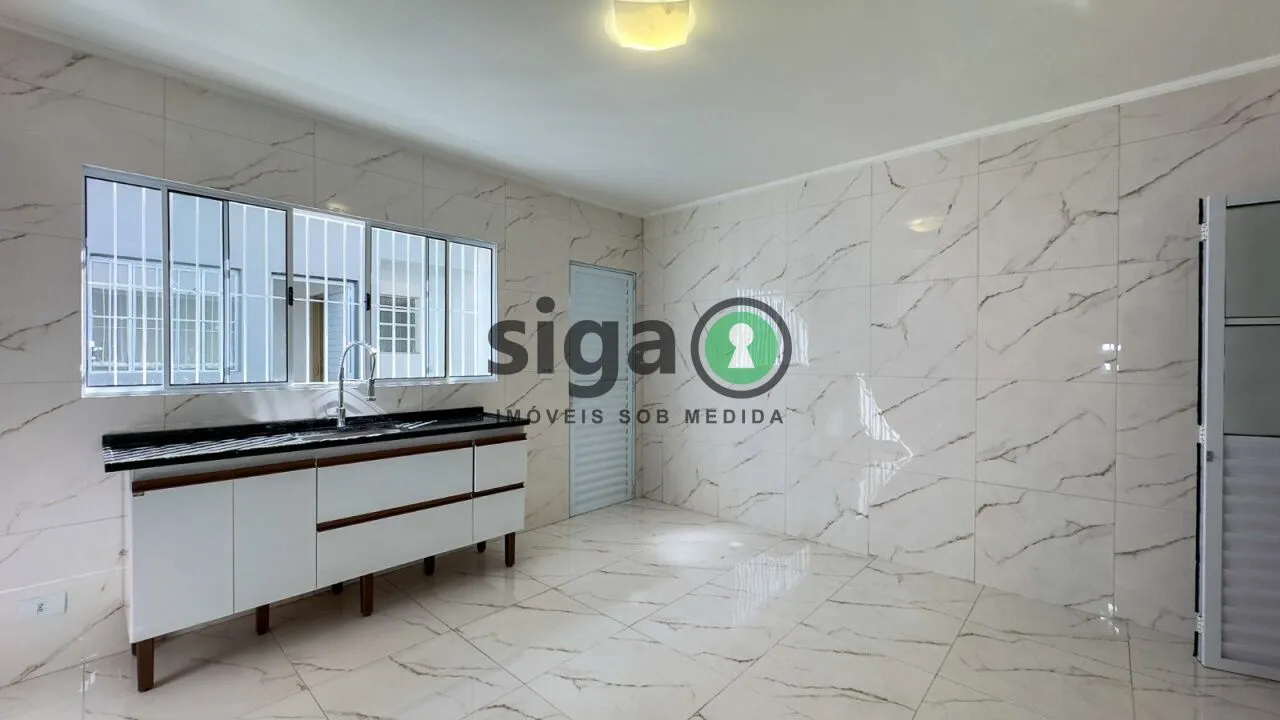 Imagem Casa à Venda no Jardim Aeroporto ? 3 Dormitórios, Suíte, Quintal e Edícula