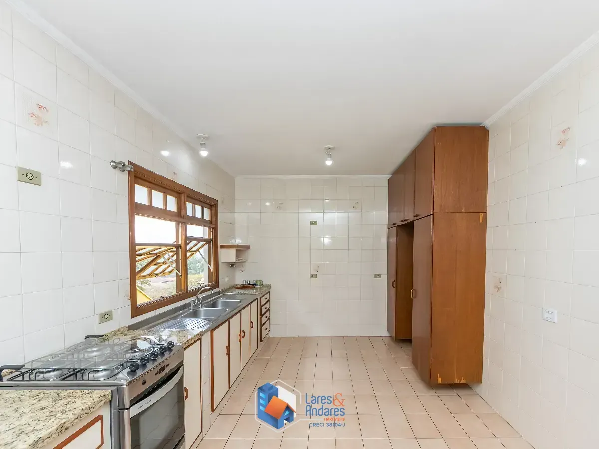 Imagem Casa de vila para venda em Parque dos Príncipes com 4 quartos, sendo 2 suítes, 352m²