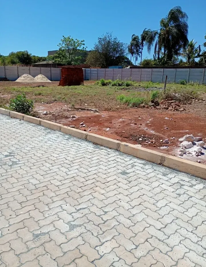 Imagem Terreno à Venda, 400 m² em  - 