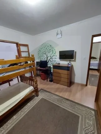 Imagem Casa em Botucatu - 490 m2 tr proximo ao Ginasio de esportes Municipal