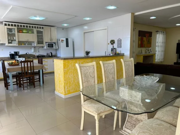 Imagem Impecável Residência de Luxo no Bairro Ferraz em Garopaba-SC