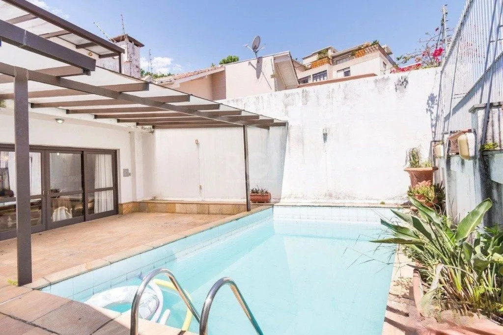 Imagem Casa com 333m² no bairro passo da areia