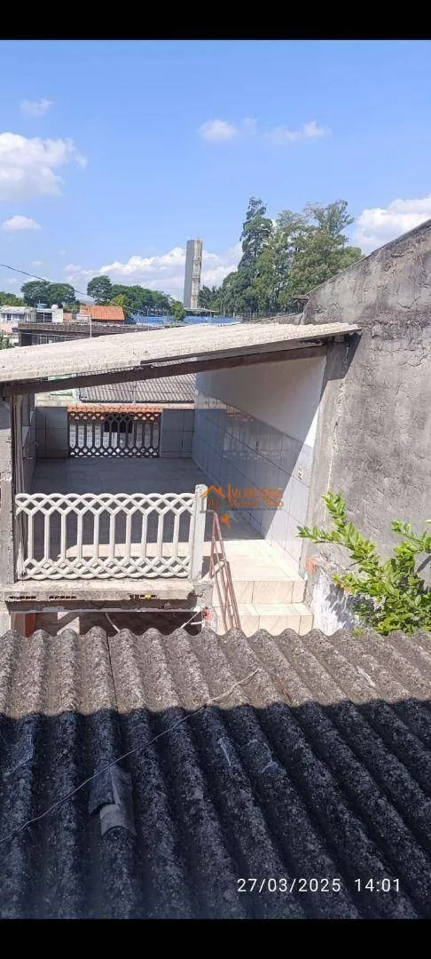 Imagem Sobrado com 3 dormitórios à venda, 125 m² por R$ 370.000,00 - Vila Fátima - Guarulhos/SP