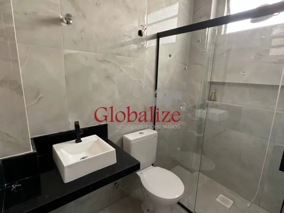 Imagem Apartamento à venda com 55m², 2 quartos, 1 banheiro, vista mar por R$399.000,00 no Embaré em Santos