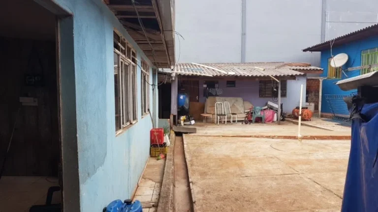 Imagem Barracão à venda em Cascavel, bairro Brazmadeira - 500m² de área construída