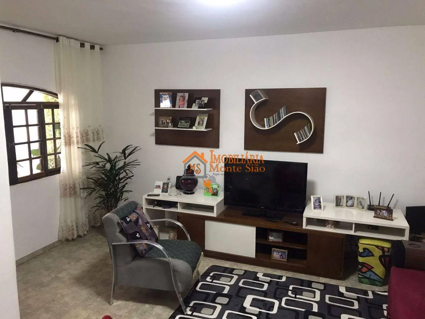 Imagem Sobrado com 4 dormitórios à venda, 232 m² por R$ 750.000,00 - Jardim Bela Vista - Guarulhos/SP