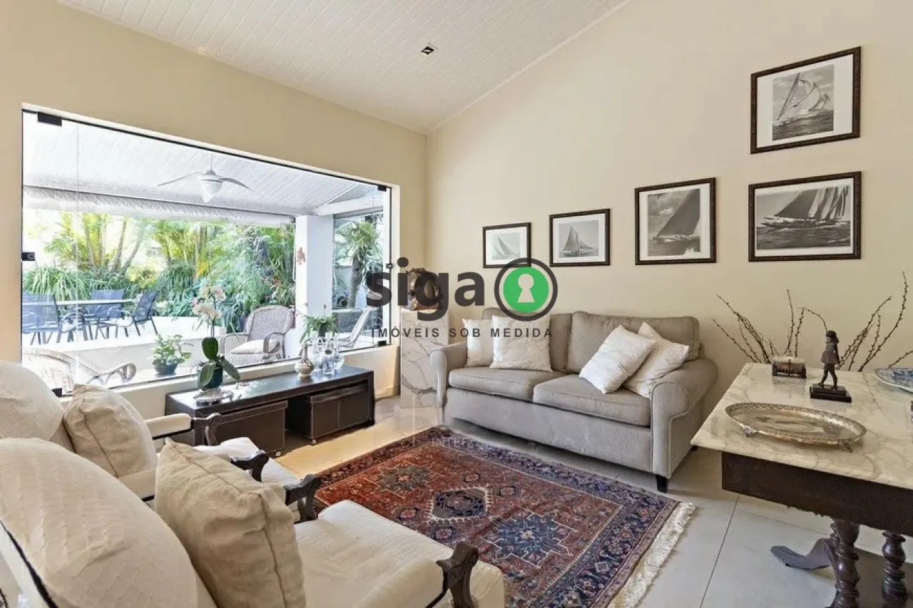 Imagem Casa a Venda na Cidade Jardim com 3 quartos