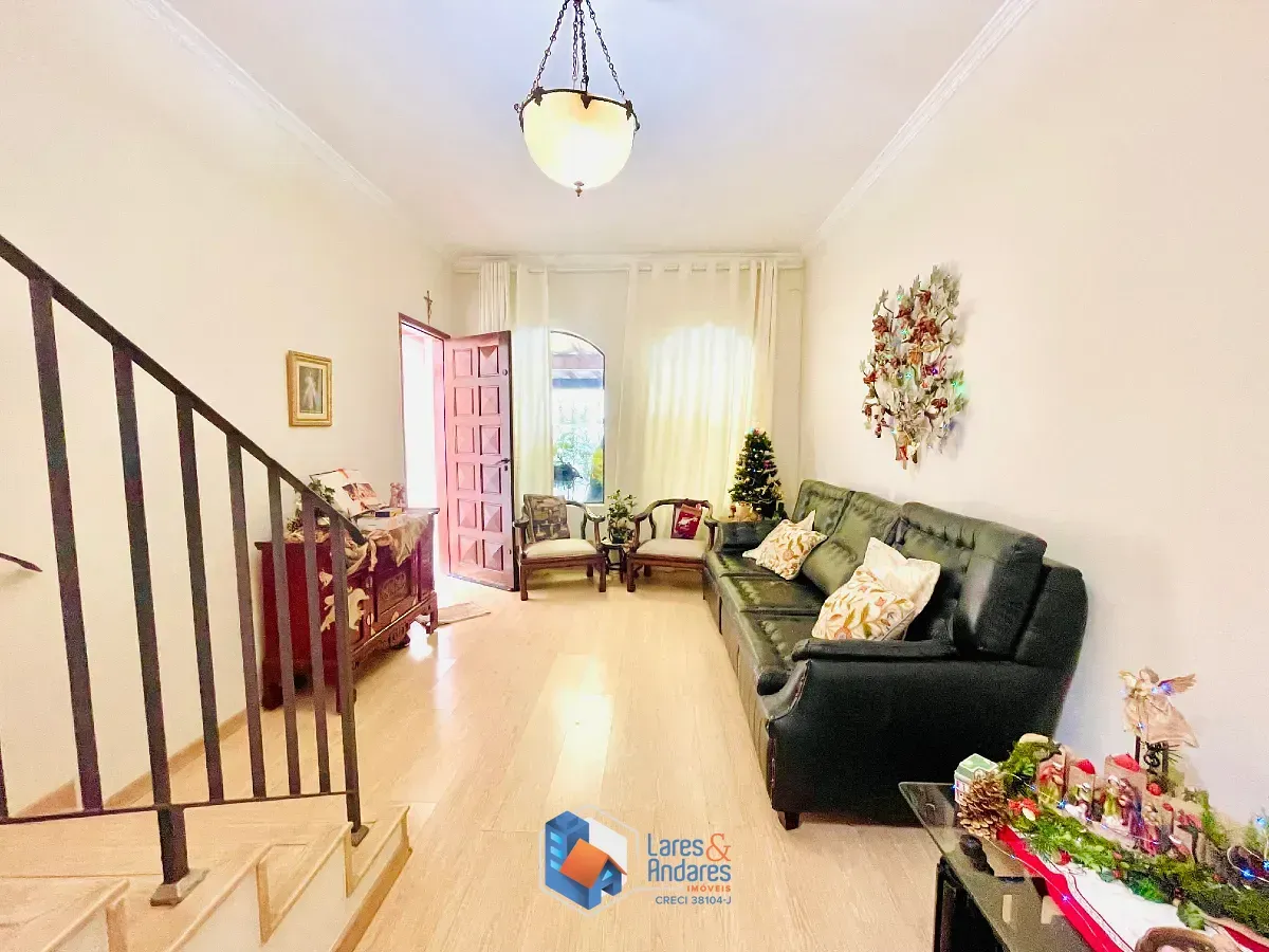 Imagem Casa de vila para venda em Jardim Independência com 3 quartos, sendo 1 suíte, 180m²