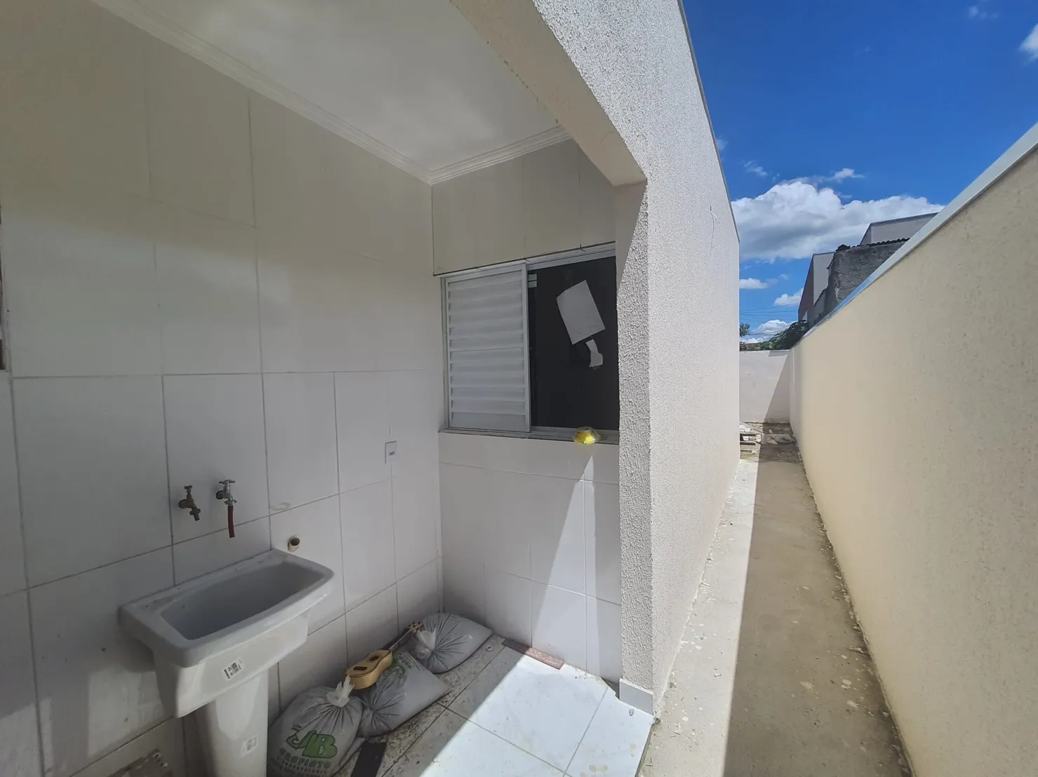 Imagem Casa à venda 2 Quartos, 1 Suite, 2 Vagas, 125M², Residencial Estoril, Taubaté - SP