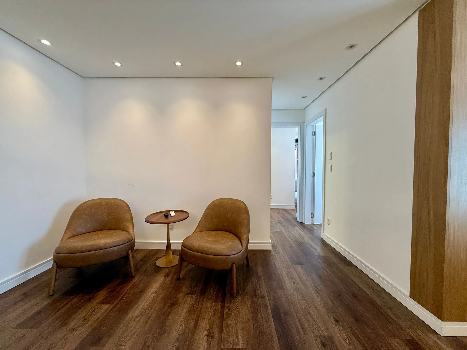 Imagem Apartamento à venda em Gramado, Centro, com 2 quartos, 123.66m2