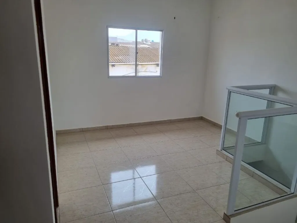 Imagem CASA COM 46,00 m² - OCIAN - PRAIA GRANDE SP