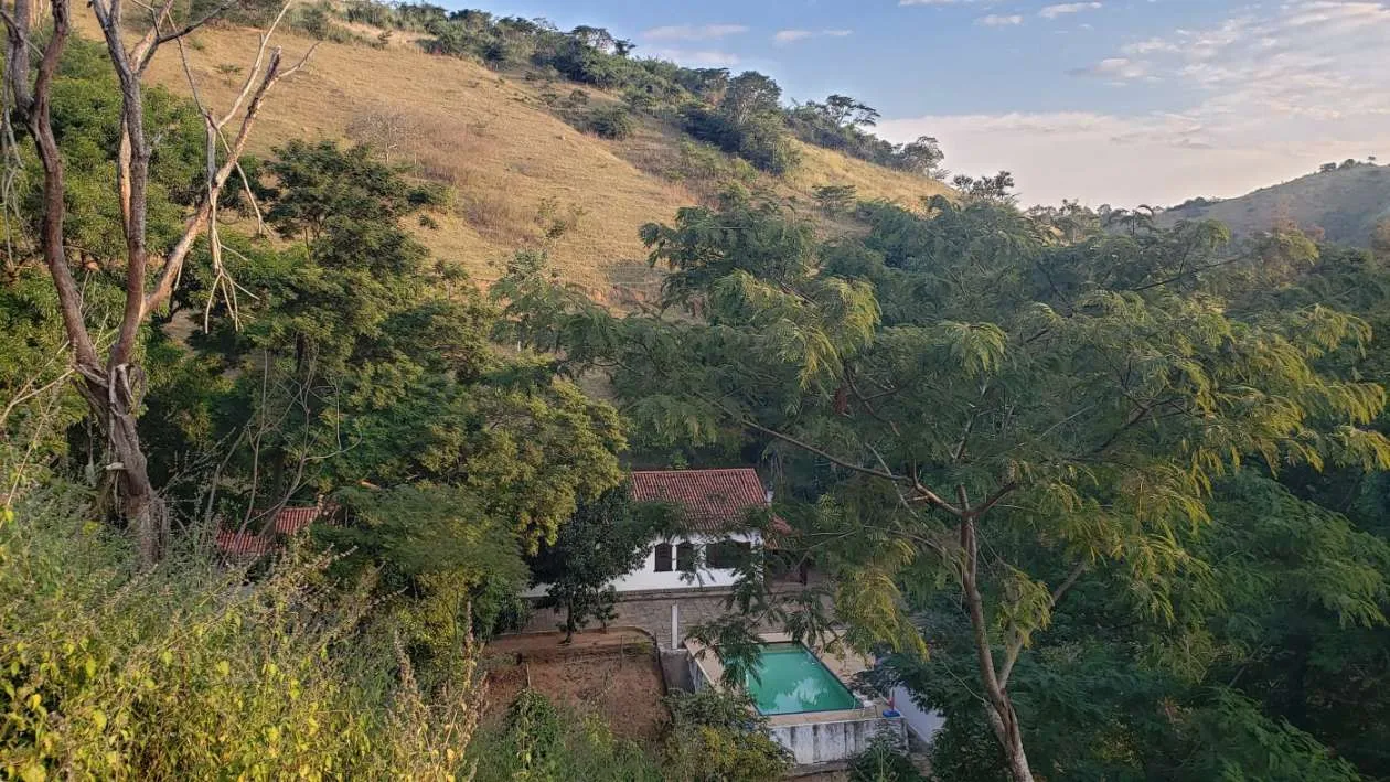 Imagem Sítio para Venda em Três Rios / RJ no bairro Bemposta