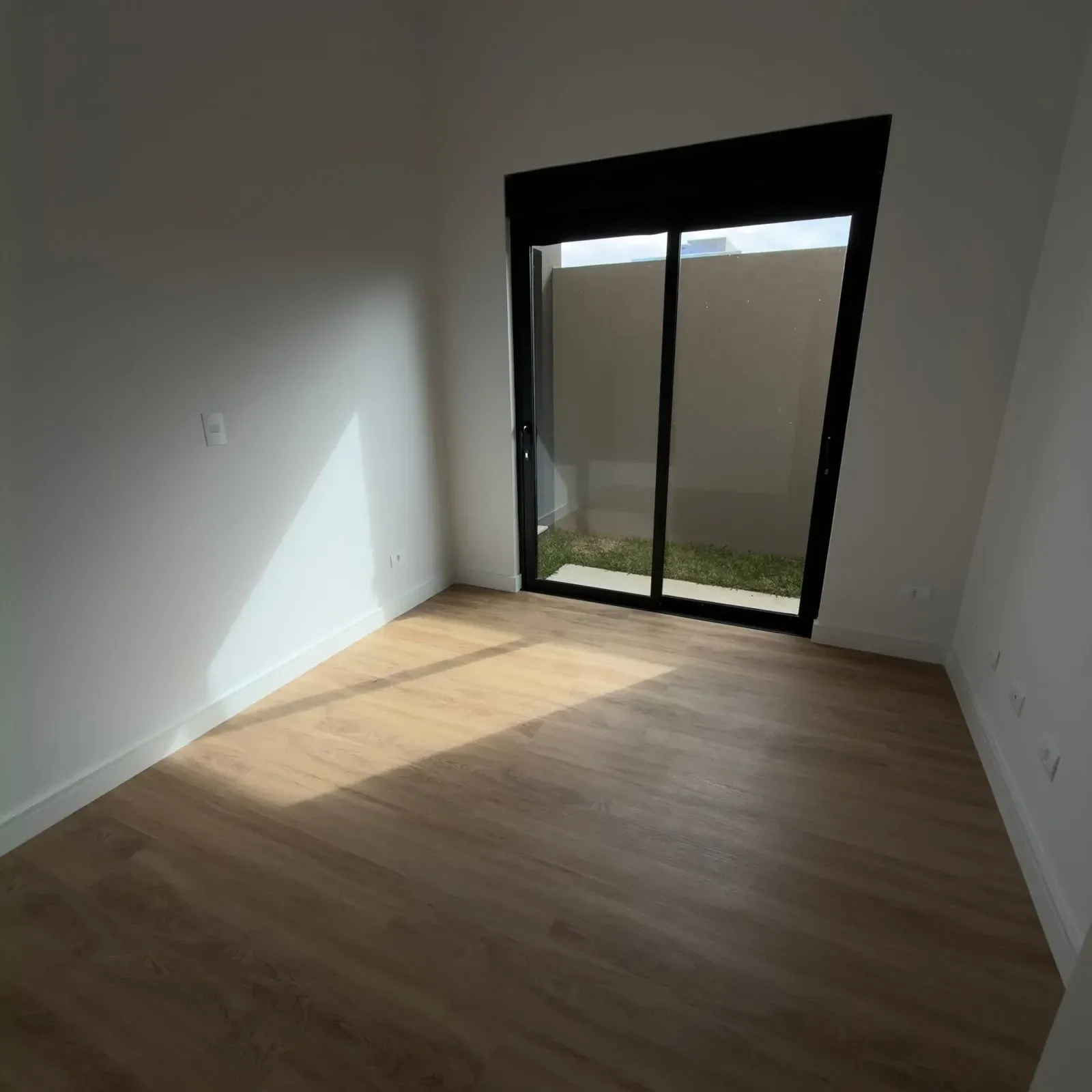 Imagem Casa com 3 Quartos à Venda, 185 metros em Ipê - São José dos Pinhais