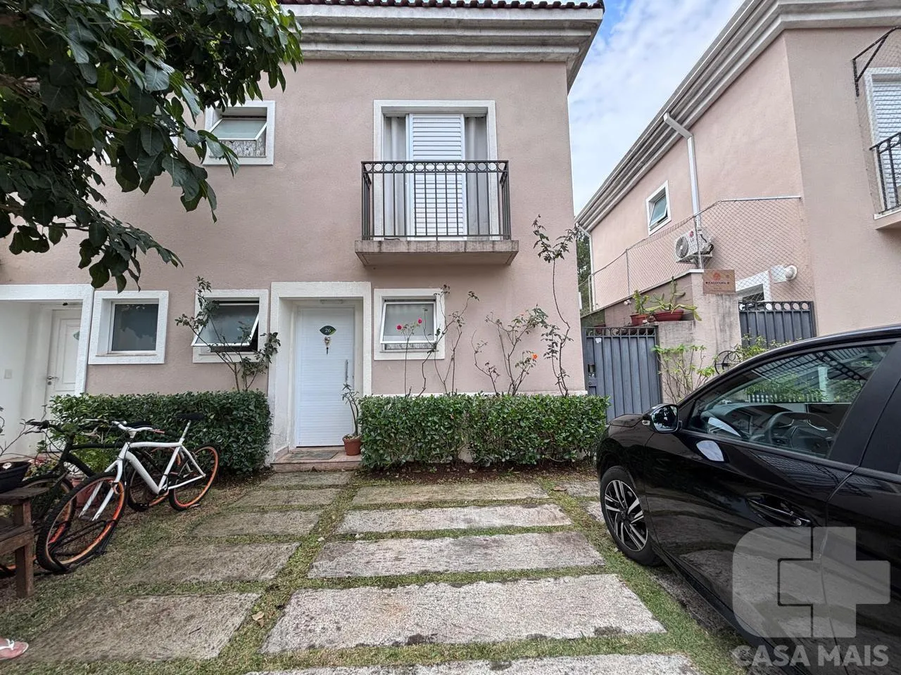 Imagem Apartamento para Venda em Embu das Artes / SP no bairro Jardim Colibri