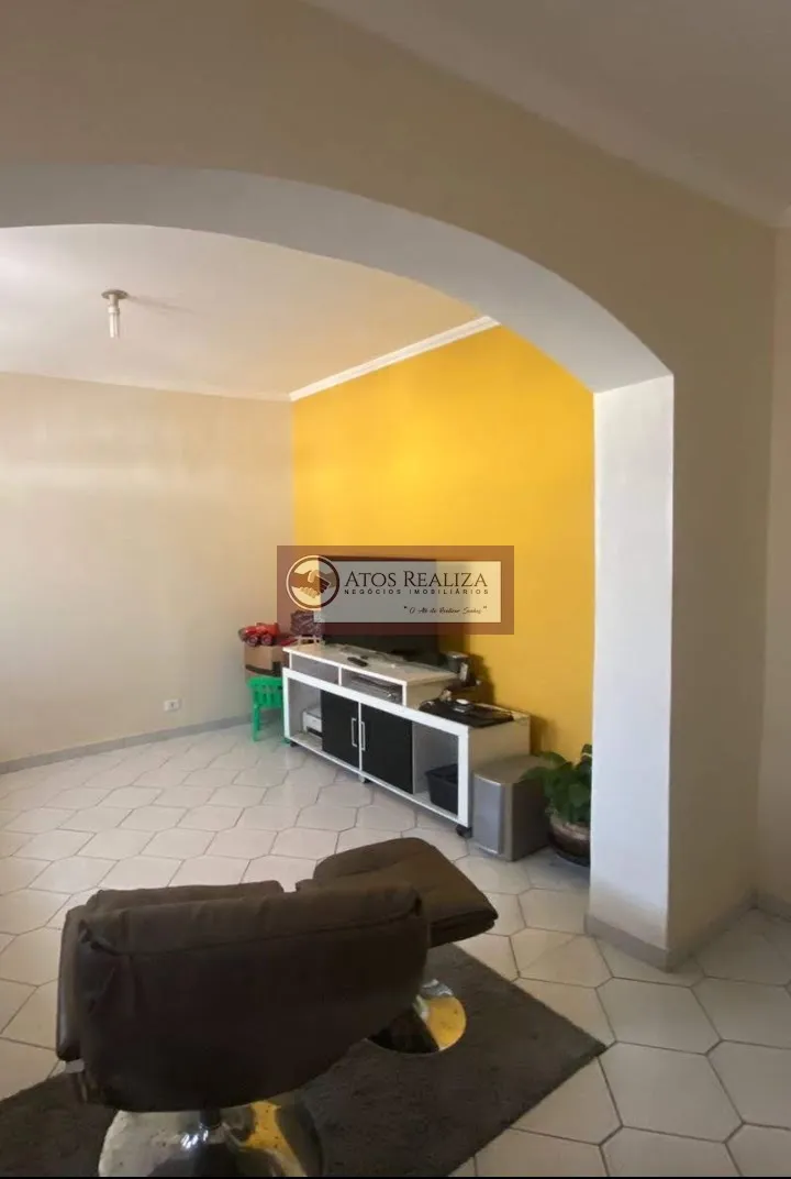 Imagem Vendo Ótima Casa térrea em Jardim Ana Lucia - São Paulo