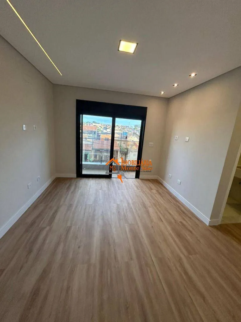 Imagem Sobrado com 3 dormitórios à venda, 119 m² por R$ 859.000,00 - Vila Carmela II - Guarulhos/SP