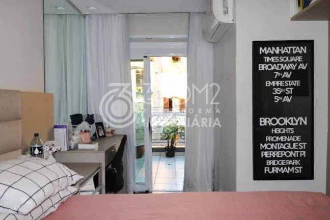 Imagem Sobrado para Venda em Santo André / SP no bairro Campestre
