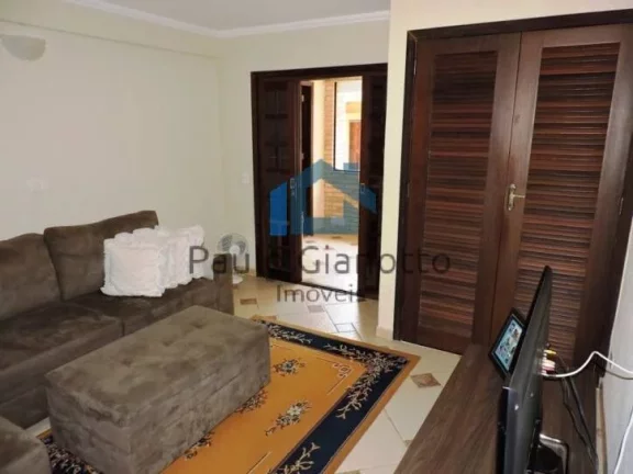 Imagem Exclusividade e Sofisticação: Casa de Alto Padrão na Granja Viana