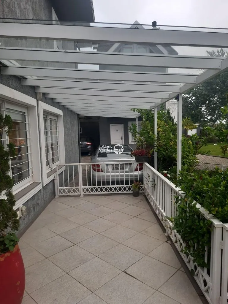Imagem Casa de Condomínio à Venda em Laje de Pedra, Canela - RS