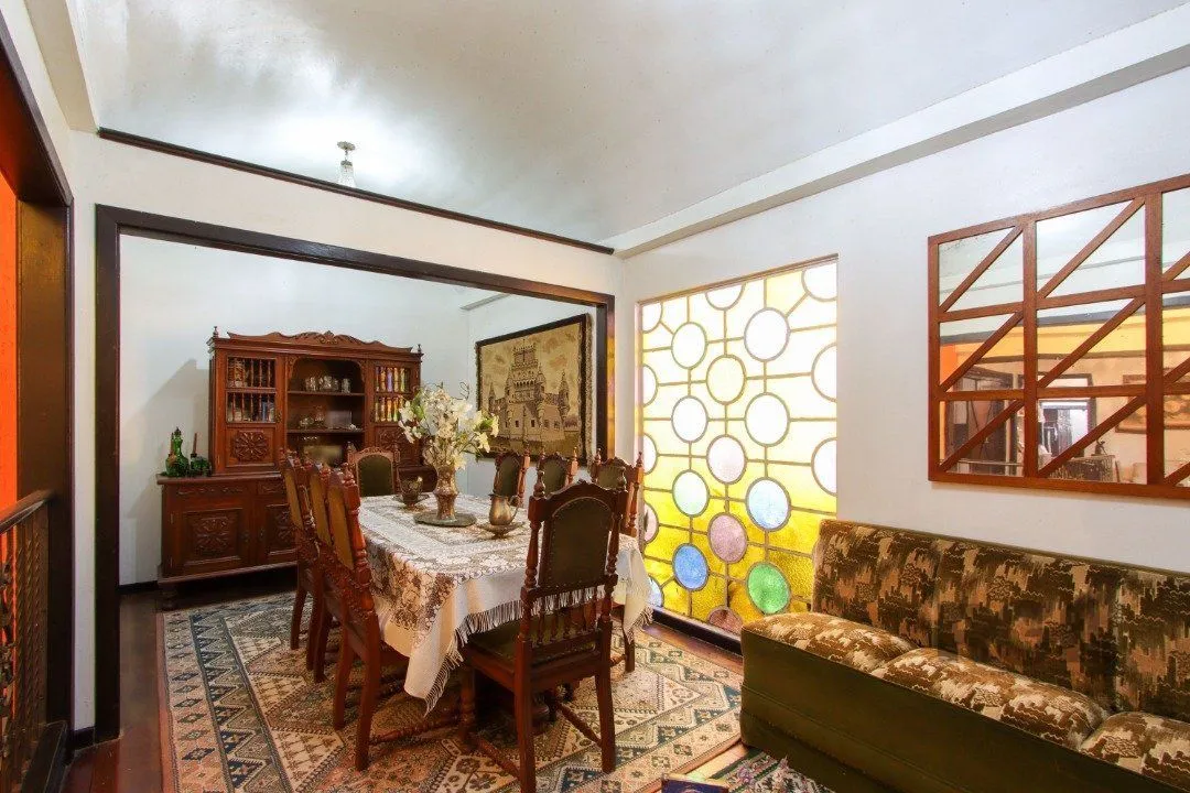 Imagem Casa de esquina.