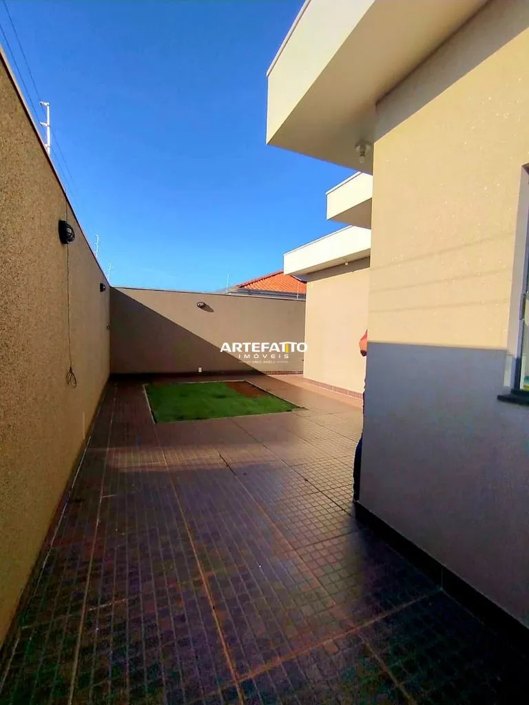 Imagem Casa com 3 dormitórios no bairro Residencial Barbizan