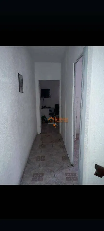 Imagem Sobrado com 3 dormitórios à venda, 2000 m² por R$ 692.000,00 - Jardim Pinhal - Guarulhos/SP