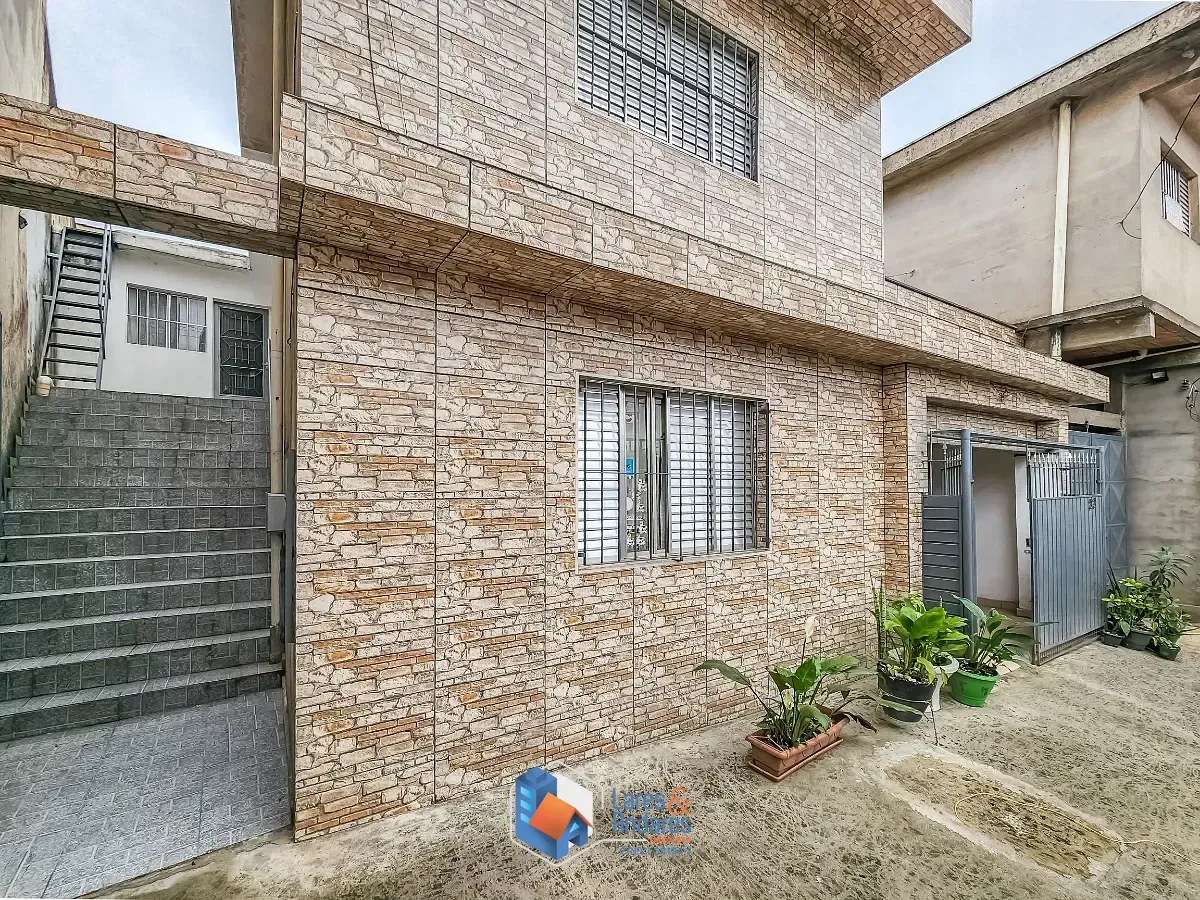 Imagem Conjunto comercial para venda em Parque Taipas, 200m²