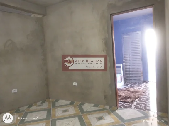 Imagem Sobrado com Edícula em Jardim Varginha, SP - 200m², 4 Quartos, 2 Suítes, R$ 300 Mil