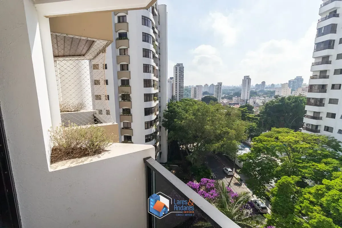 Imagem Apartamento para venda em Campo Belo com 4 quartos, sendo 2 suítes, 255m²