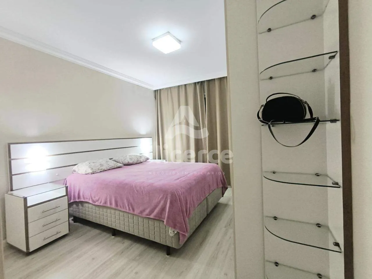 Imagem Apartamento à venda com 2 quartos , 79m² em Jardim Cidade de Florianópolis São José