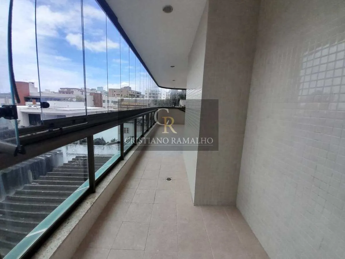 Imagem Apartamento à venda em Cabo Frio, Centro, com 3 quartos, 181,00m2