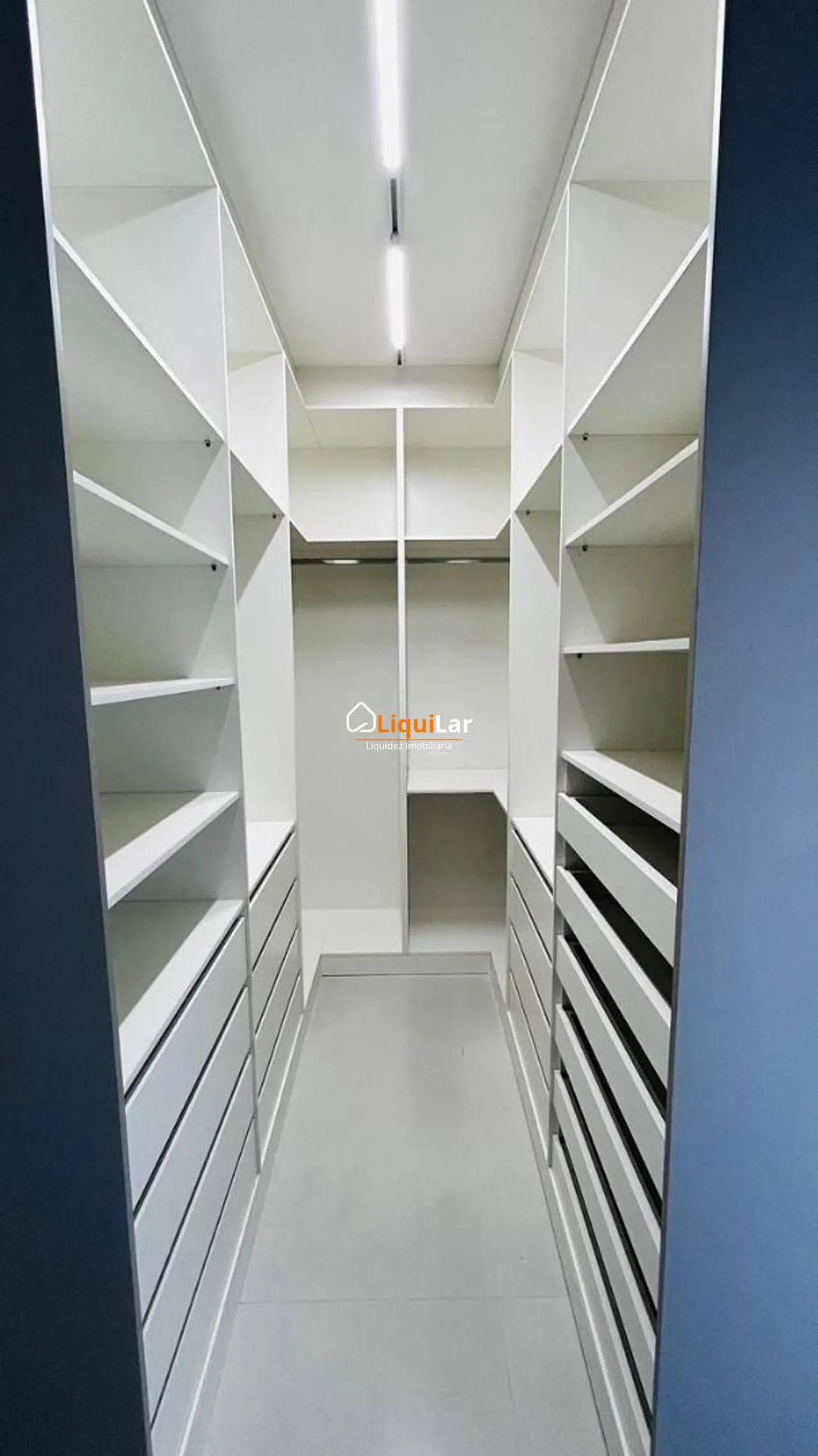 Imagem Casa alto padrão 3 suítes no Seminário