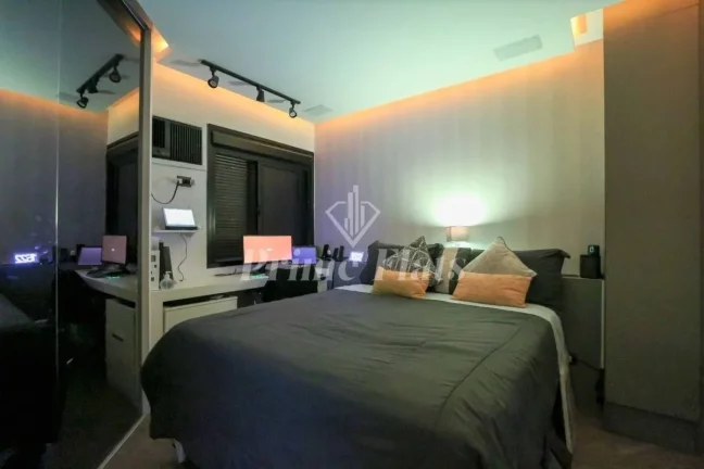 Imagem Flat disponível para venda no Morumbi Residence, com 34m², 1 dormitório e 1 vaga