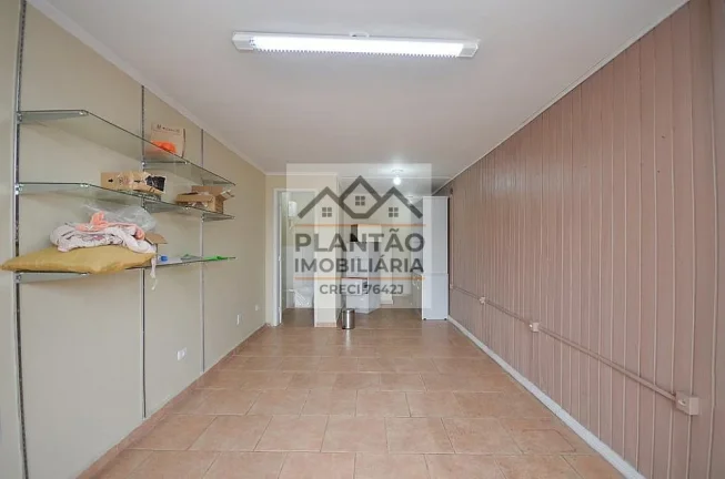 Imagem Casa Triplex a Venda no bairro Pinheirinho - Curitiba, PR