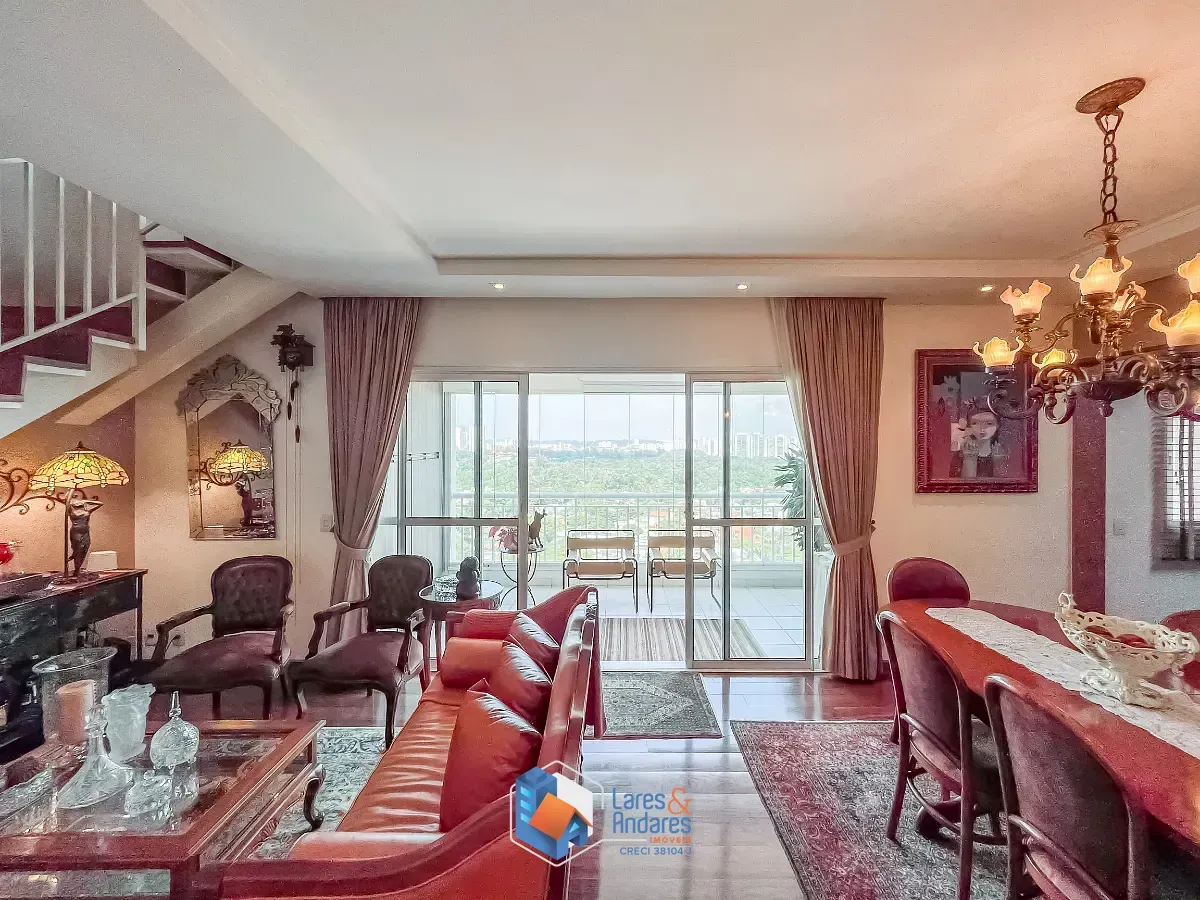 Imagem Cobertura para venda em Chácara Santo Antônio (Zona Sul) com 3 quartos, sendo 3 suítes, 285m²
