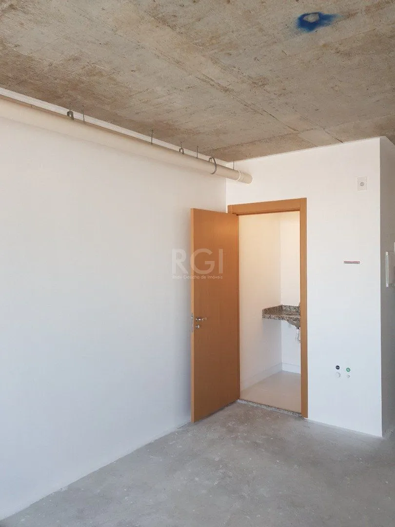 Imagem Conjunto/Sala para Venda - 38.59m², 0 dormitórios, Cristo Redentor