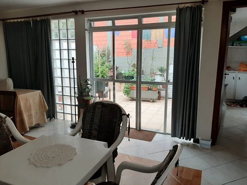 Imagem Casa Condominio para Venda - 129.58m², 3 dormitórios, sendo 1 suites, 4 vagas - Cavalhada